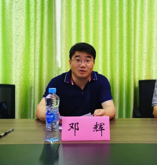 鄧輝帶隊赴學院開展本科教育教學審核評估第二次督察，聚焦檔案整理工作